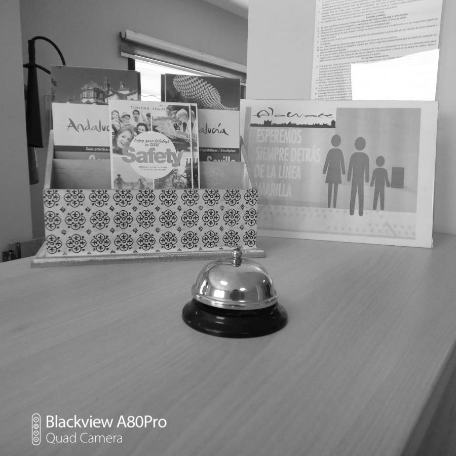 Hostal Alamare Sevilla Eksteriør bilde