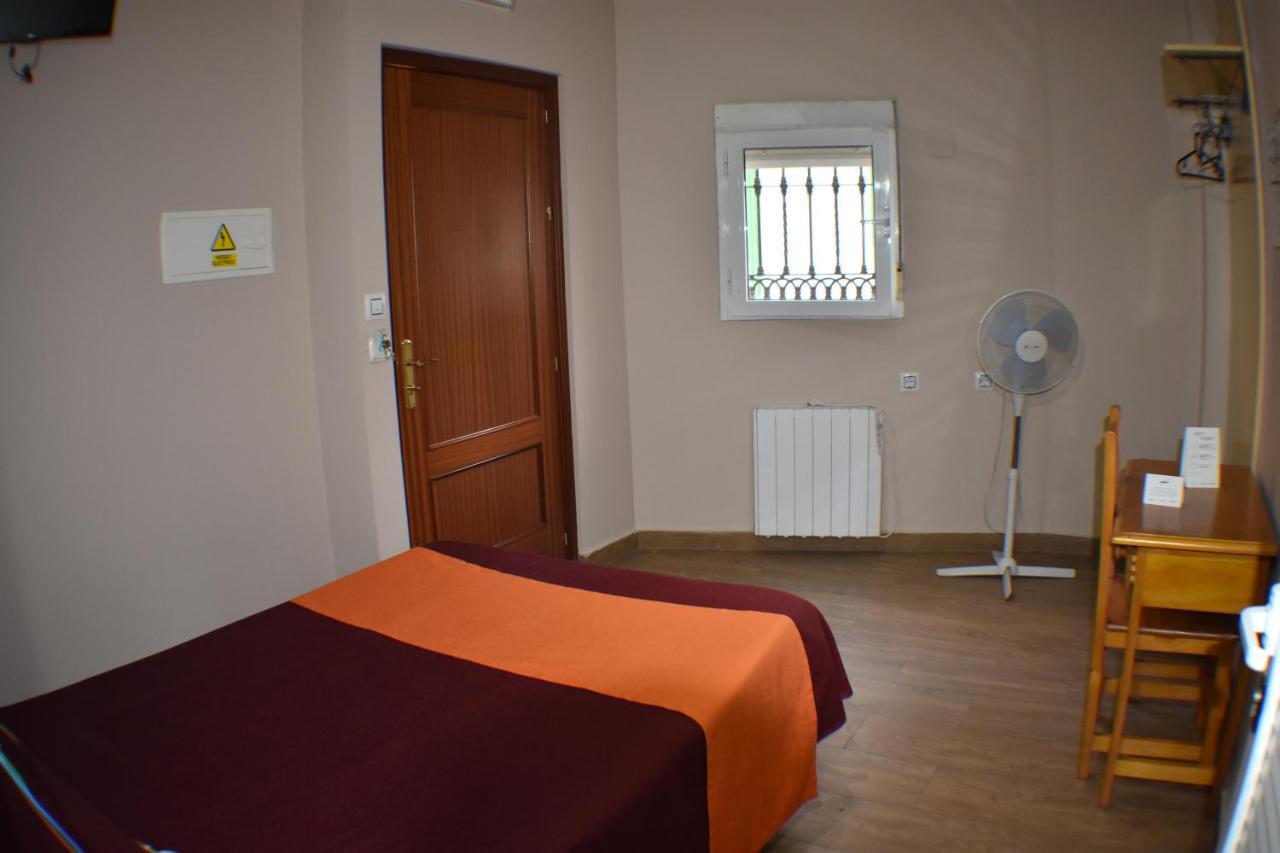 Hostal Alamare Sevilla Eksteriør bilde