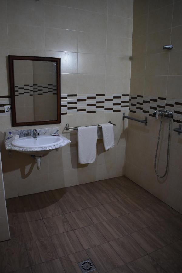 Hostal Alamare Sevilla Eksteriør bilde