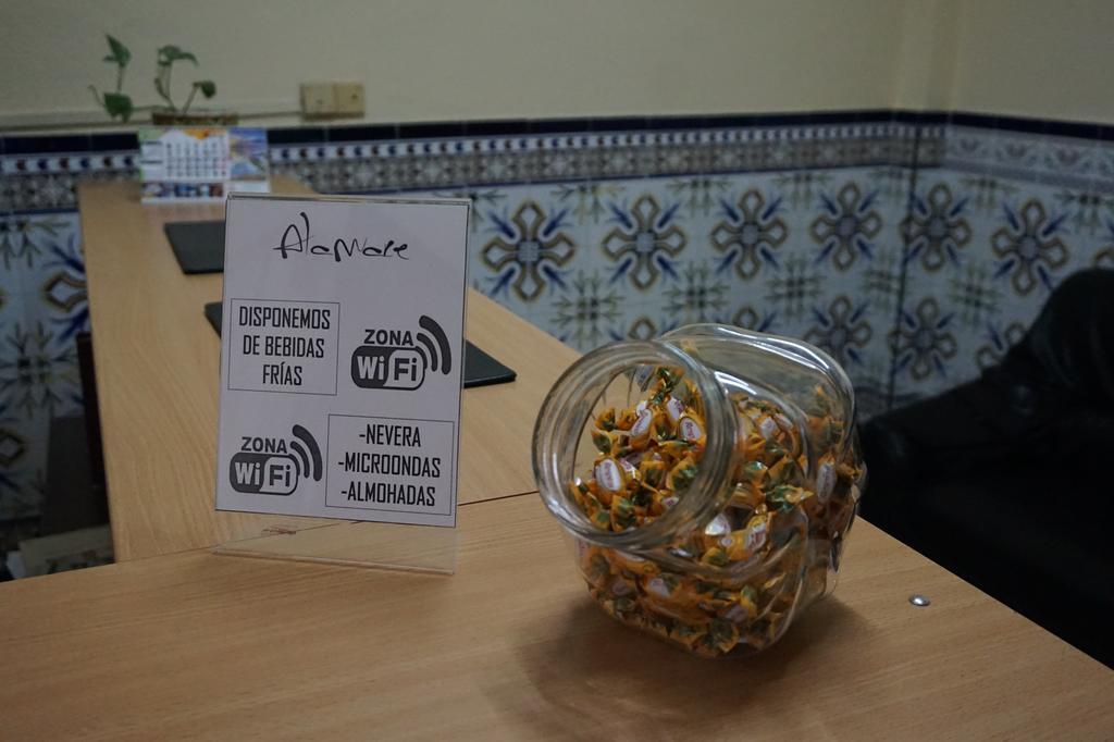 Hostal Alamare Sevilla Eksteriør bilde